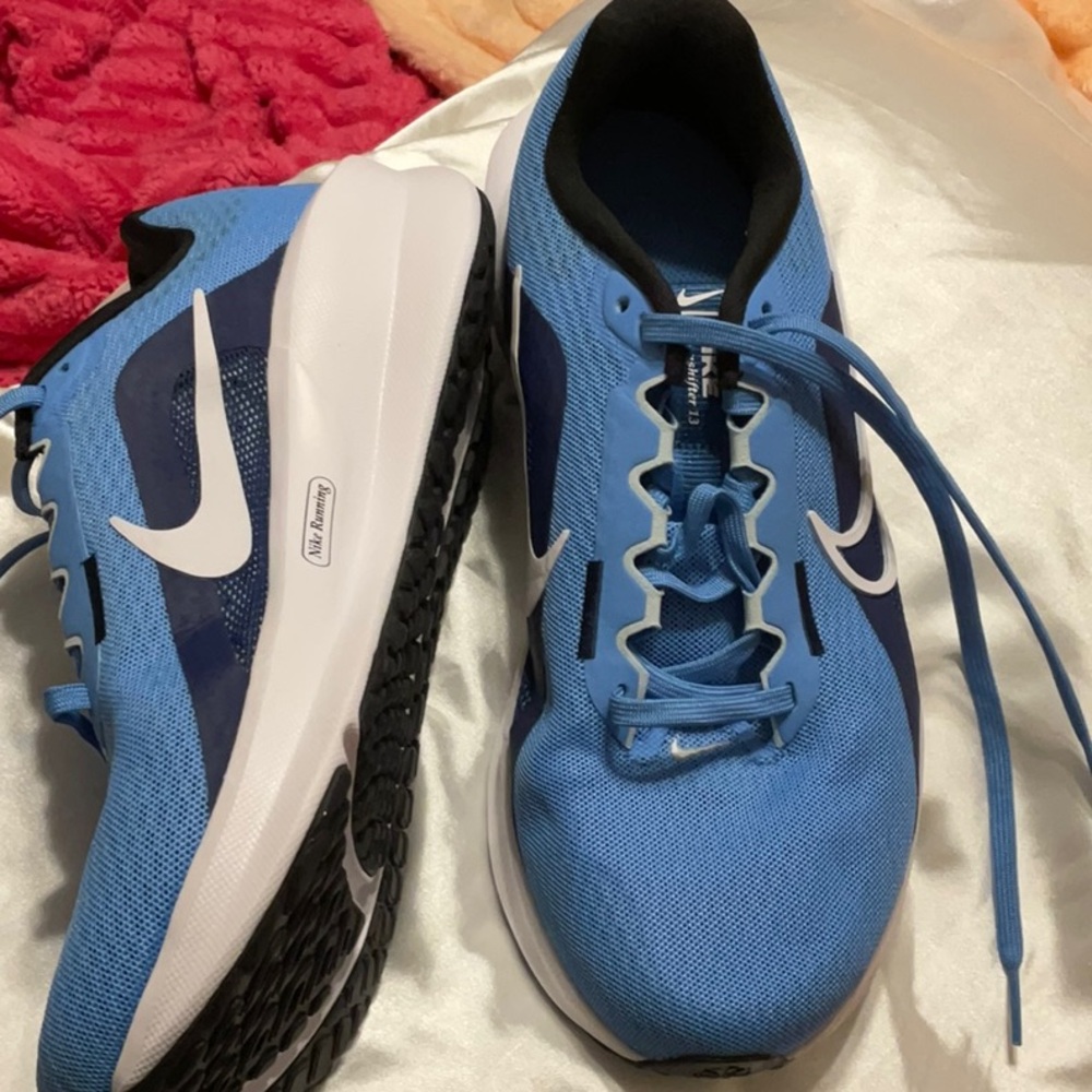 Nike Men’s Blue Running Shoes - Lightweight